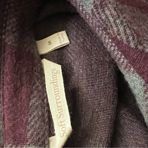 Soft Surroundings plaid rolled Button sleeve option pull over top.Sz. M - Picture 6 of 7